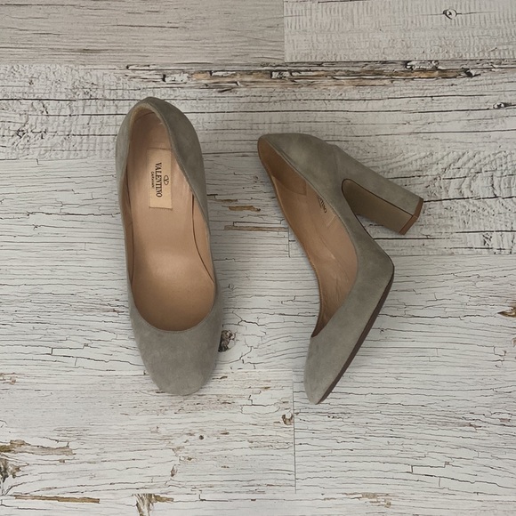 Valentino Tango Pumps - Picture 8 of 8